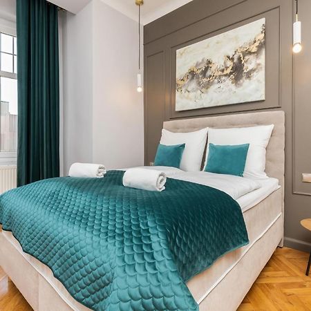 Sopot Rivoli Apartments Near The Beach & Pier By Noclegi Renters Ngoại thất bức ảnh