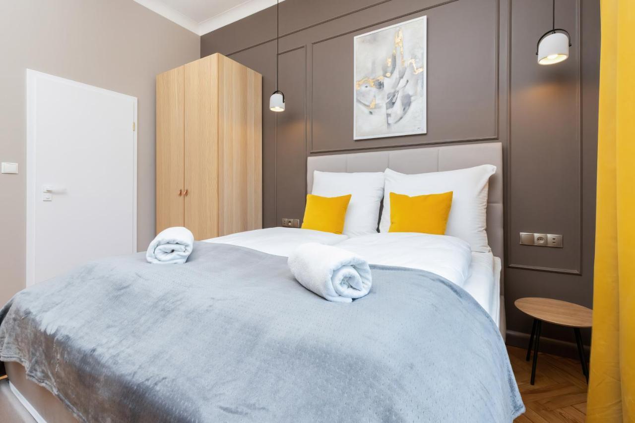 Sopot Rivoli Apartments Near The Beach & Pier By Noclegi Renters Ngoại thất bức ảnh