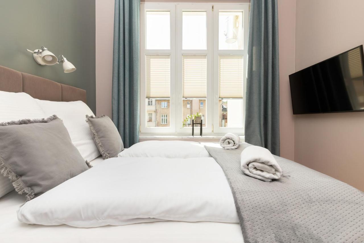 Sopot Rivoli Apartments Near The Beach & Pier By Noclegi Renters Ngoại thất bức ảnh