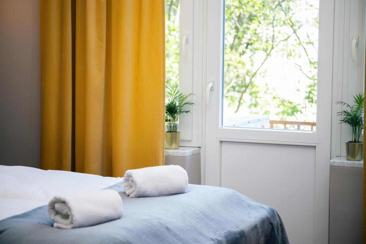 Sopot Rivoli Apartments Near The Beach & Pier By Noclegi Renters Ngoại thất bức ảnh