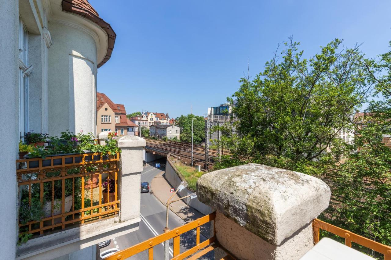 Sopot Rivoli Apartments Near The Beach & Pier By Noclegi Renters Ngoại thất bức ảnh