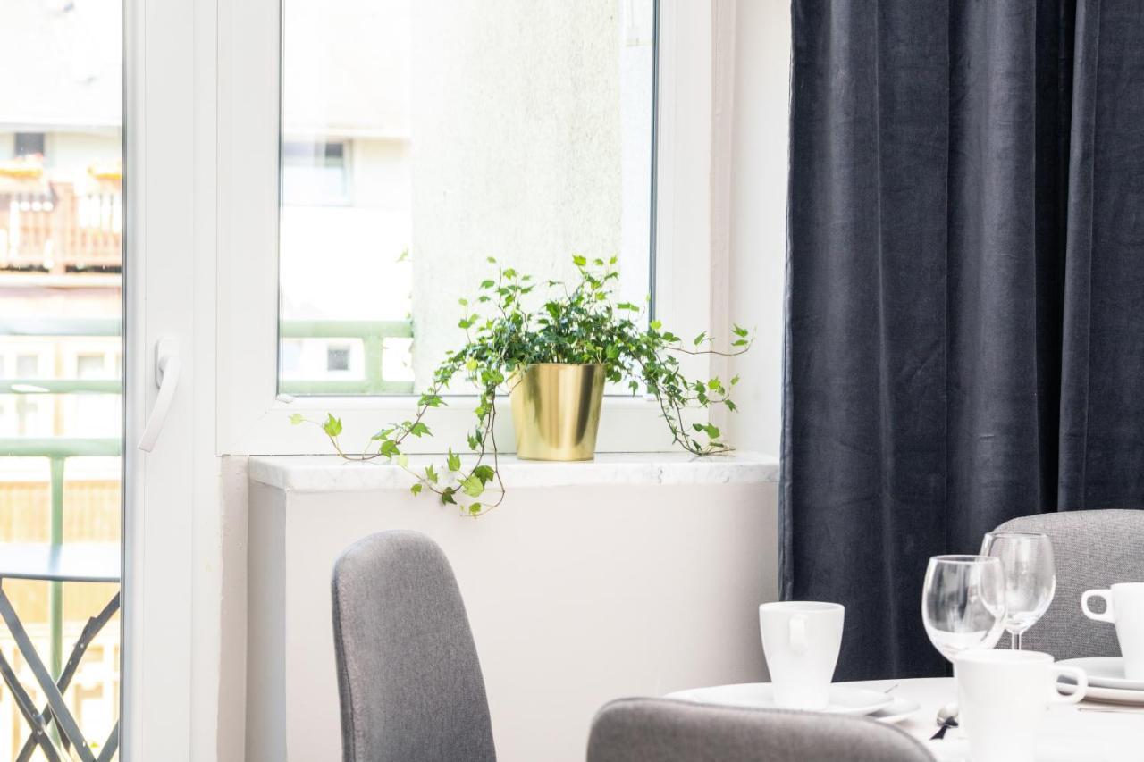 Sopot Rivoli Apartments Near The Beach & Pier By Noclegi Renters Ngoại thất bức ảnh