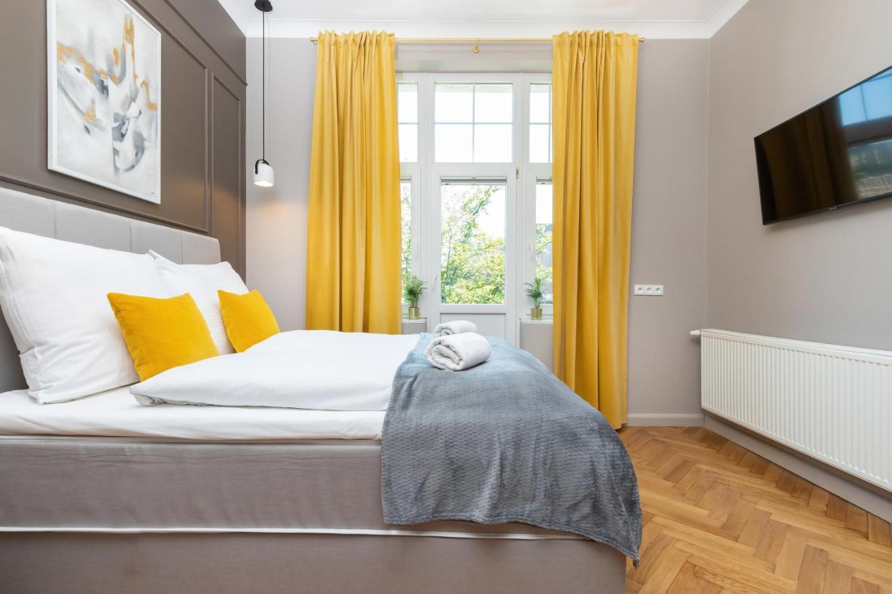 Sopot Rivoli Apartments Near The Beach & Pier By Noclegi Renters Ngoại thất bức ảnh